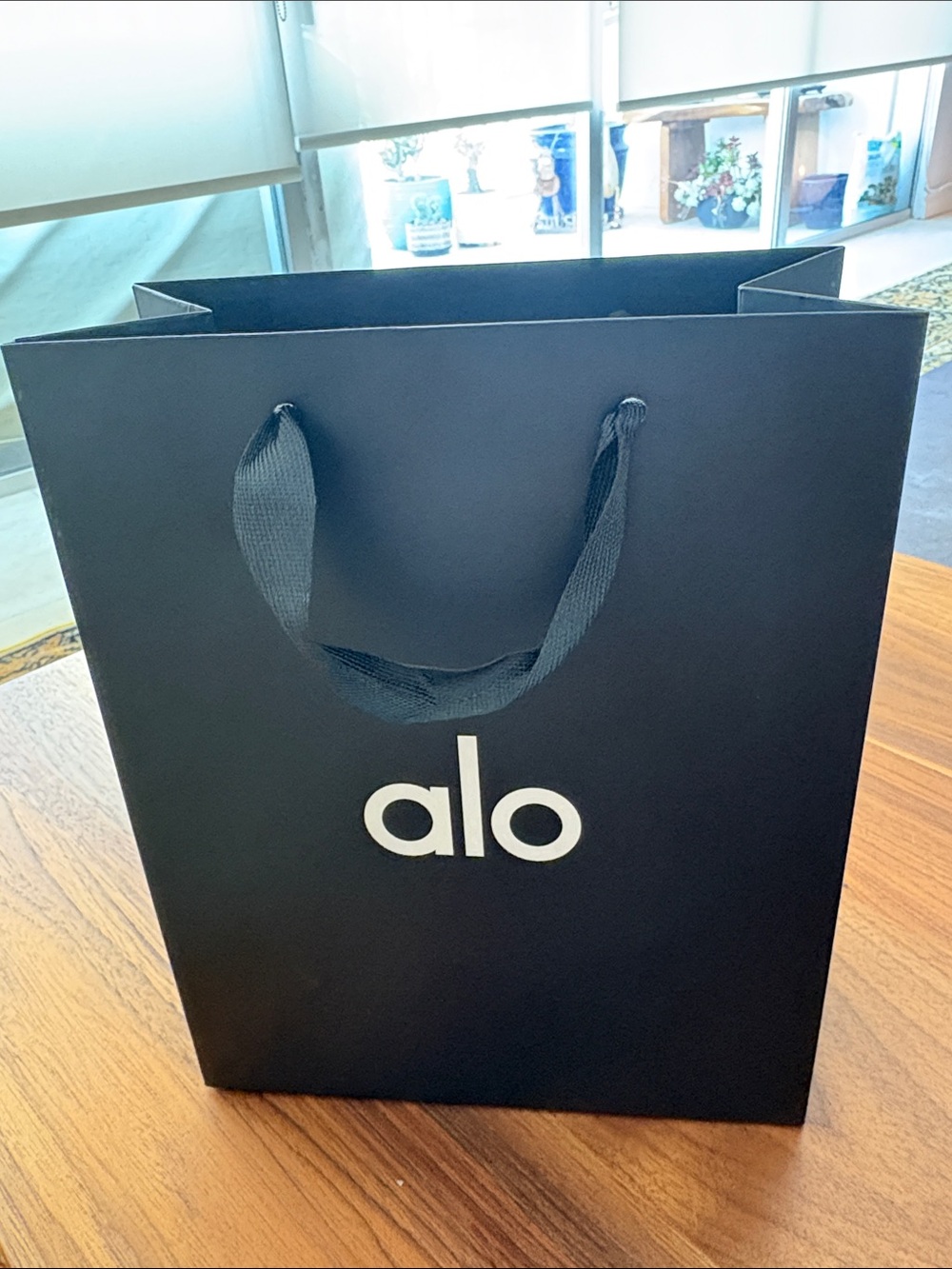 Alo Yoga Black Shopping Bag